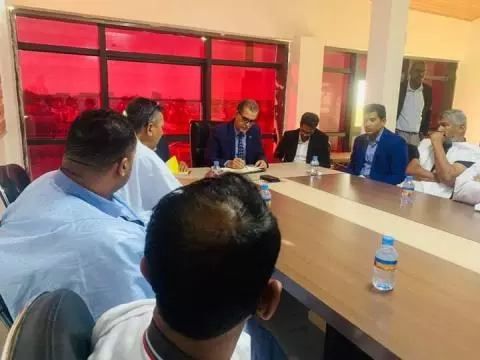 Le DG de "Maaden" tient des concertations avec  les syndicats miniers