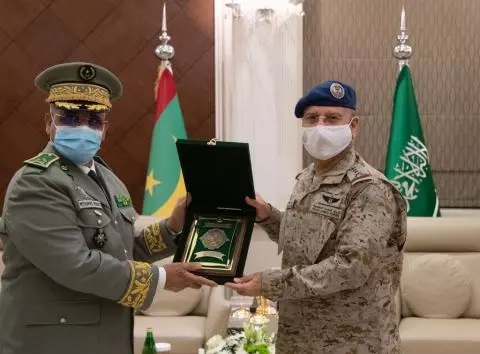 Séance de travail entre les Chefs d'Etat-major mauritanien et saoudien