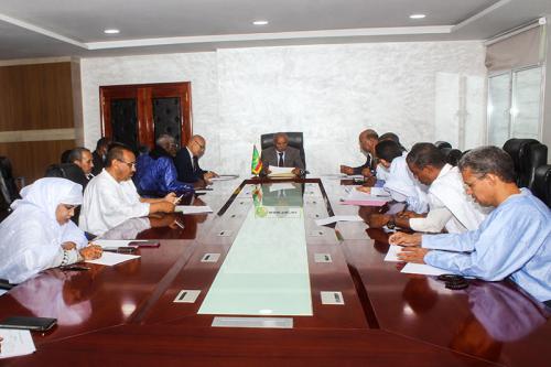 Programmation de sessions plénières et de questions orales au Parlement