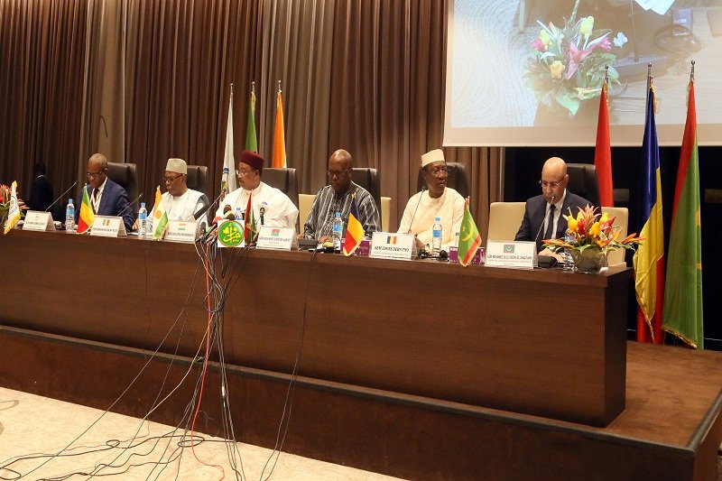 Ouverture officielle à Ndjamena du sommet du G5 Sahel sur le djihadisme
