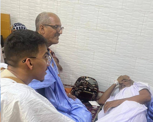 Des personnalités politiques, militaires et diplomatiques au chevet de Saleh Ould Hanena