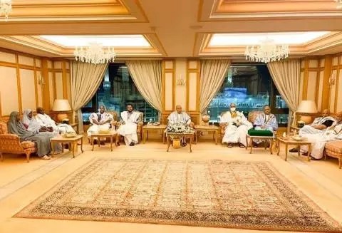 Ghazouani loue l'amélioration qualitative des services liés au Hajj