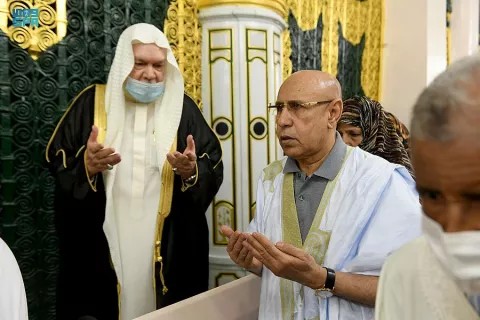 Le Président Ghazouani visite le tombeau du Prophète (PSL)