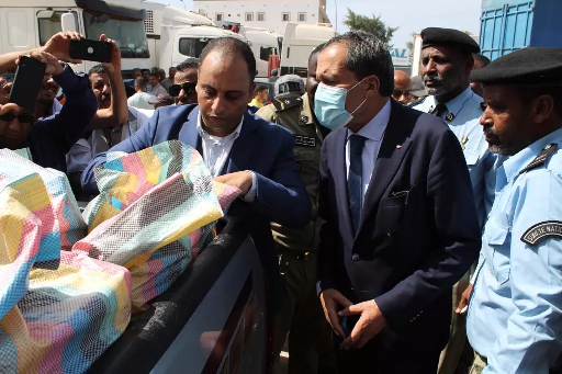 SEM Hamid Chabar visite les chauffeurs et loue la sécurité dont ils bénéficient 