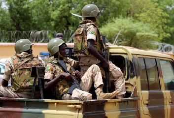 Mali : annonce de destruction de nouvelles bases des groupes armés à Kayes
