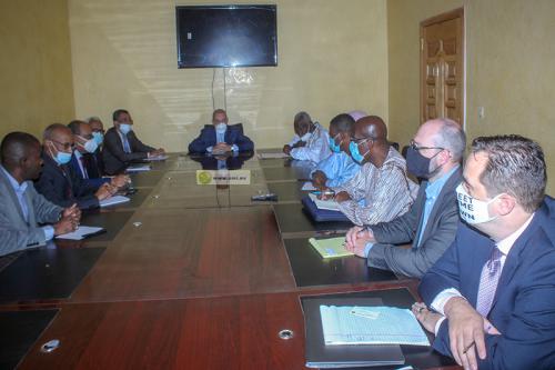 Une délégation américaine reçue en audience par deux ministres