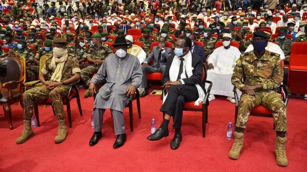 Pour ces raisons la Cédéao n'a pas encore levé son embargo sur le Mali!