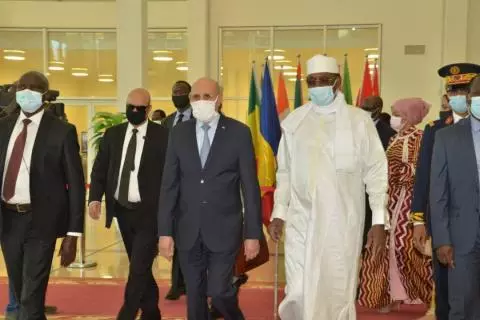 Ghazouani compatit au décès de Déby saluant la mémoire du défunt