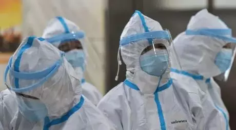 La Covid-19 est-elle toujours aussi grave? L’OMS se réunit pour trancher