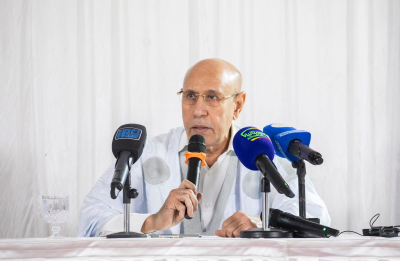 Le Président appelle à suivre la Sunna du Prophète et à éduquer la jeunesse à l’aimer