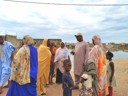 O. Bekaye s’informe des  mares formées dans des quartiers de Nouakchott