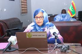La ’ministre de lEnvironnement Mme Mariem Bekaye