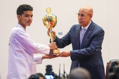 Cérémonie de remise du Prix du Président pour les sciences ... Détails