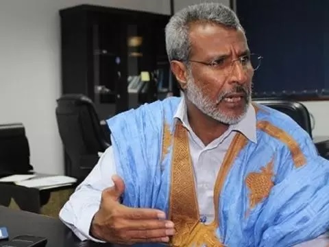 Hatem à O. Abdel Aziz: tu dois rendre les fonds que tu as volés au peuple