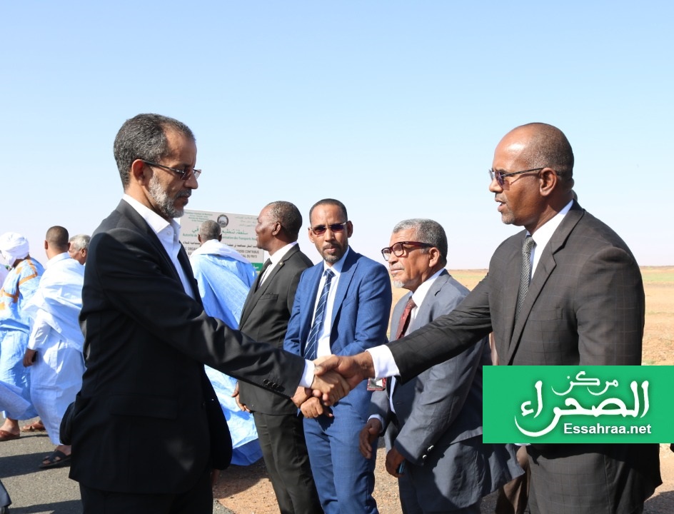 استقبال الوزير الأول في مدينة اكجوجت - الصحراء