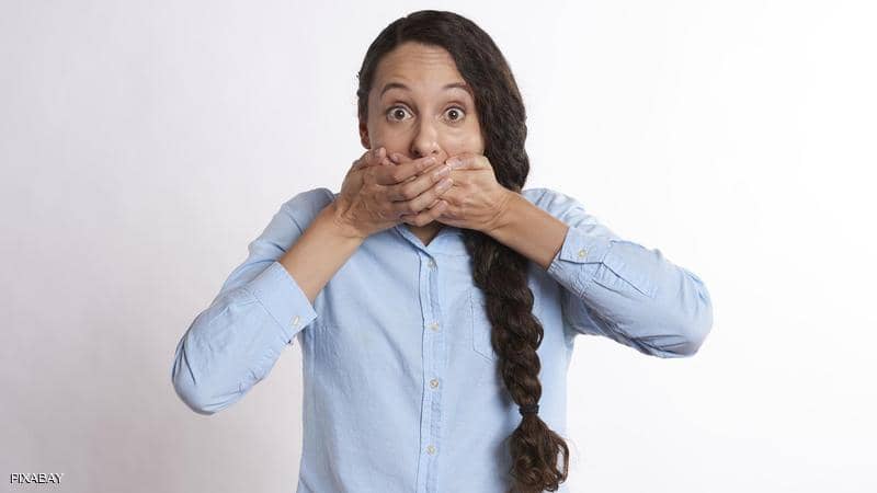 دراسة تكشف تأثير "الأسرار" على صحة الإنسان