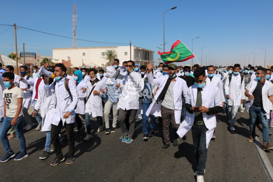 احتجاجات طلاب كلية الطب اليوم ـ (المصدر: الصحراء)