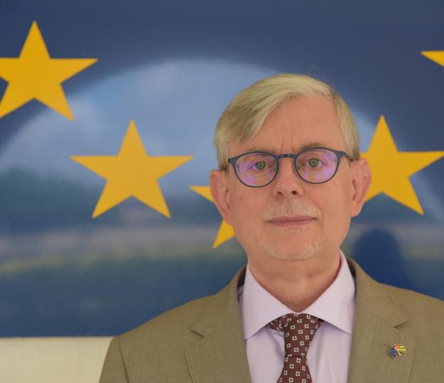 سفير الاتحاد الأوروبي في موريتانيا، الاسباني تاسو فيلالونغا خواكين