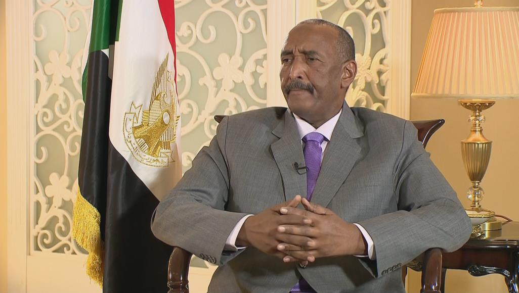 البرهان اعتبر عدم رفع اسم بلاده من قائمة الدول الراعية للإرهاب "محبطا" للشعب السوداني (الجزيرة مباشر)