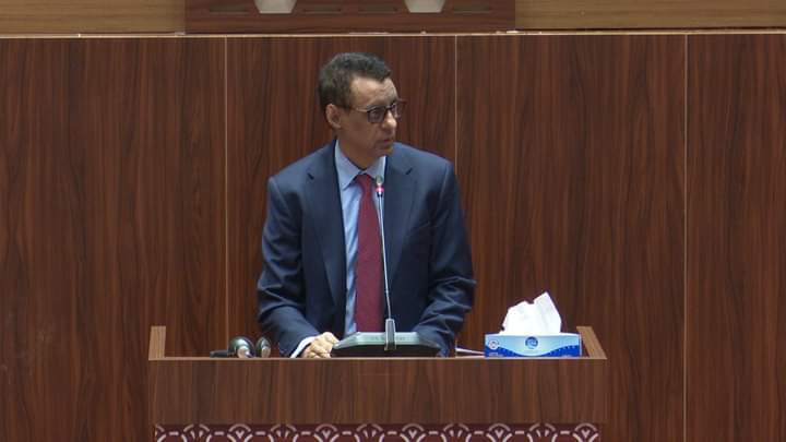 وزير الاقتصاد خلال حديثه في الجلسة البرلمانية