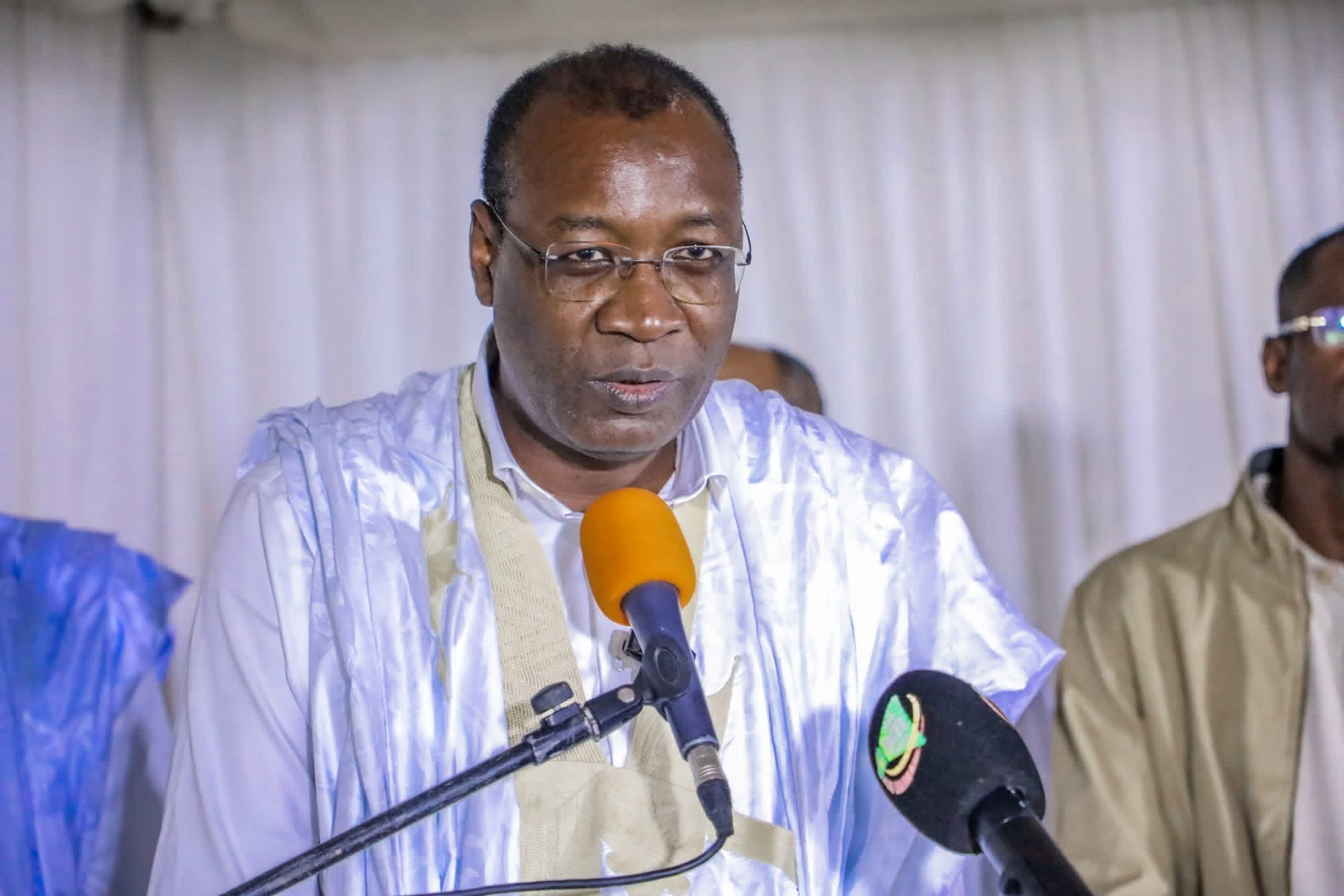 رئيس حزب الإنصاف سيد أحمد ولد محمد