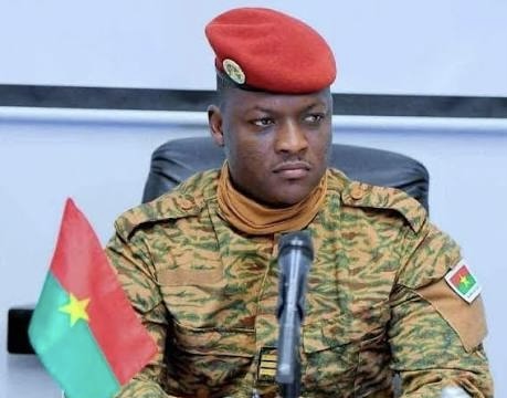 رئيس بوركينا فاسو النقيب إبراهيم تراوري