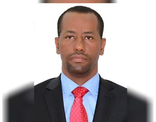 أعمر ولد إسلمو: مكلف بمهمة في وزارة التحول الرقمي و عصرنة الادارة