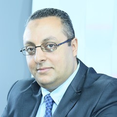 ياسر عبد العزيز