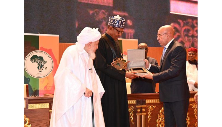 الرئيس غزواني خلال تكريم نظيره رئيس نيجيريا محمد بخاري- وما
