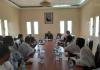 جانب من الاجتماع الذي عقده رئيس الجامعة مع طاقمه - لعيون