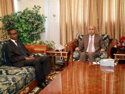 الرئيس غزواني مع الوزير الأول محمد ولد بلال (أرشيف و.م.ا)