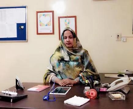 رئيسة جمعية أطفال التوحد الموريتانية الدكتورة مريم منت الداه