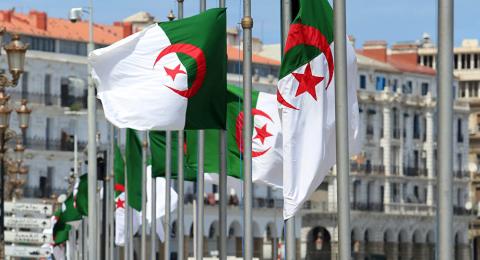انقسام في الشارع الجزائري حول هذه الانتخابات - (المصدر:انترنت)