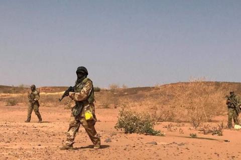 النيجر:,  100 قتيل, هجوم الحدود ,مع مالي
