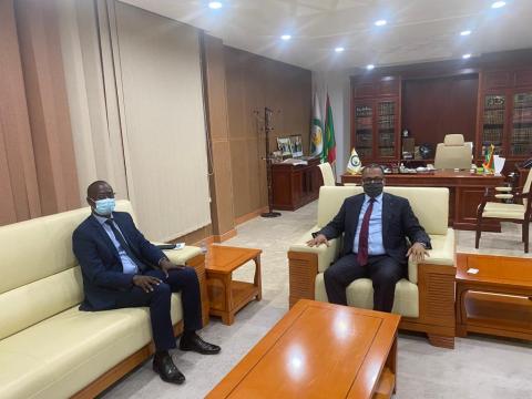 رئيس أرباب العمل يستقبل السفير السنغالي ـ (المصدر: الإنترنت)