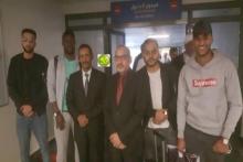 وصول 4 طلاب موريتانين قادمين من الصين مطار نواكشوط (المصدر: وما)