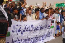 جانب من الوقفة التي نظمها الطلاب للتضامن مع غزة- الصحراء