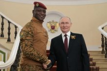 جانب من لقاء الرئيسين الروسي والبوركينابي في موسكو