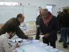 ناخب بدلي بصوته في الانتخابات الجزائرية - (المصدر: وكالات)