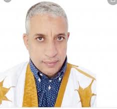 المختار ولد داهى،سفير سابق.